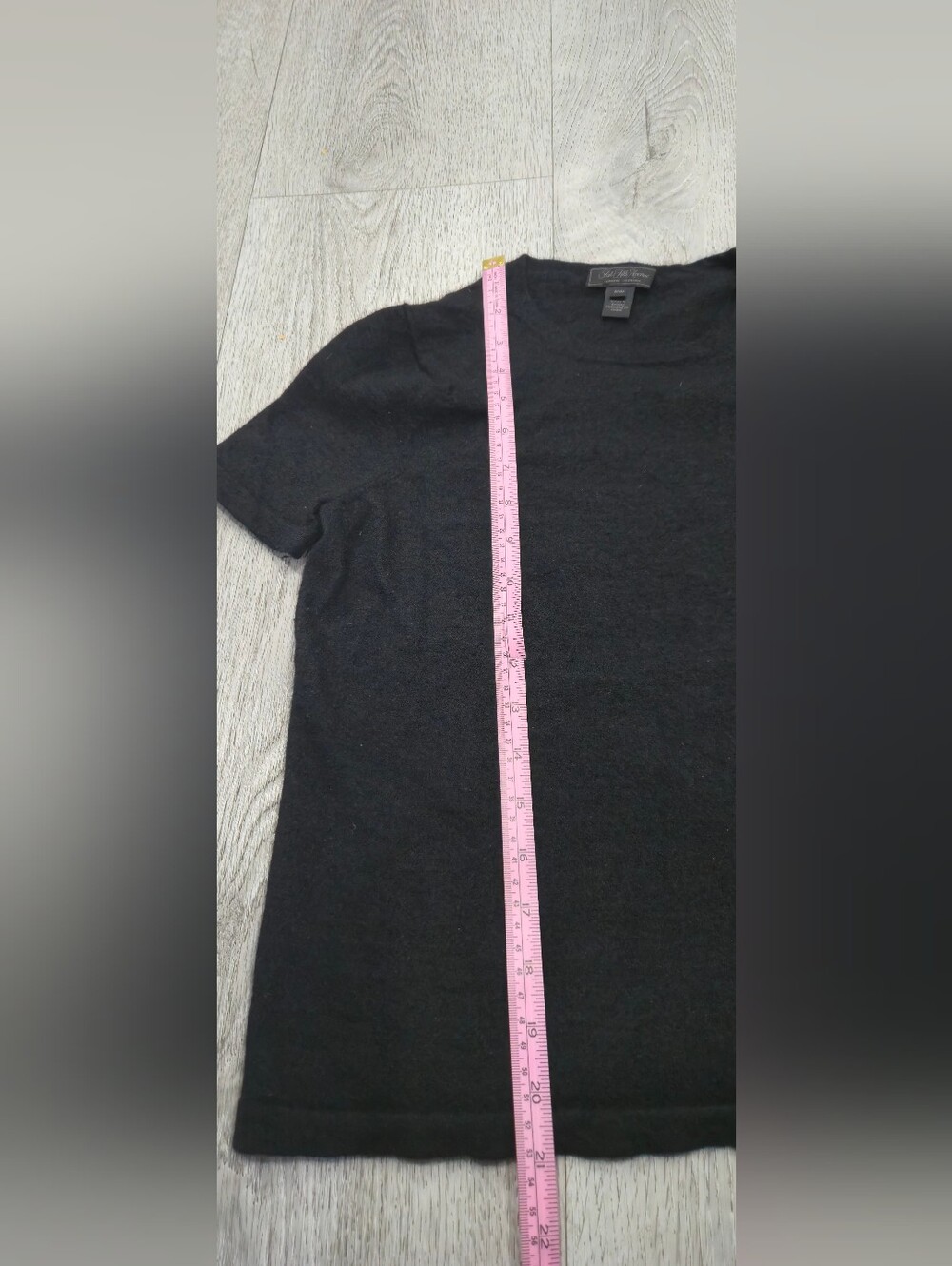 Saks Fifth Avenue 100% Cashmere Black Crewneck M - Picture 6 of 9